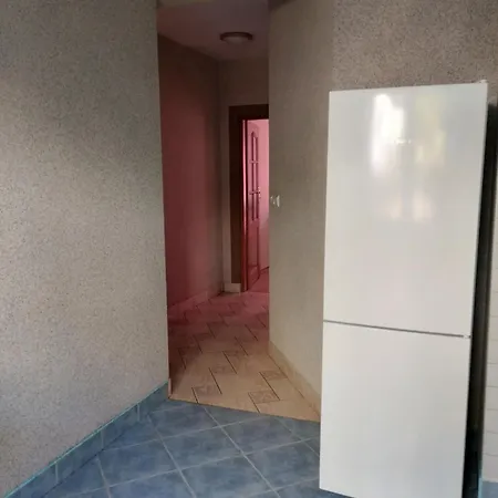 Przytulne 3 Pokojowe Mieszkanie Na Sarniej Apartment *